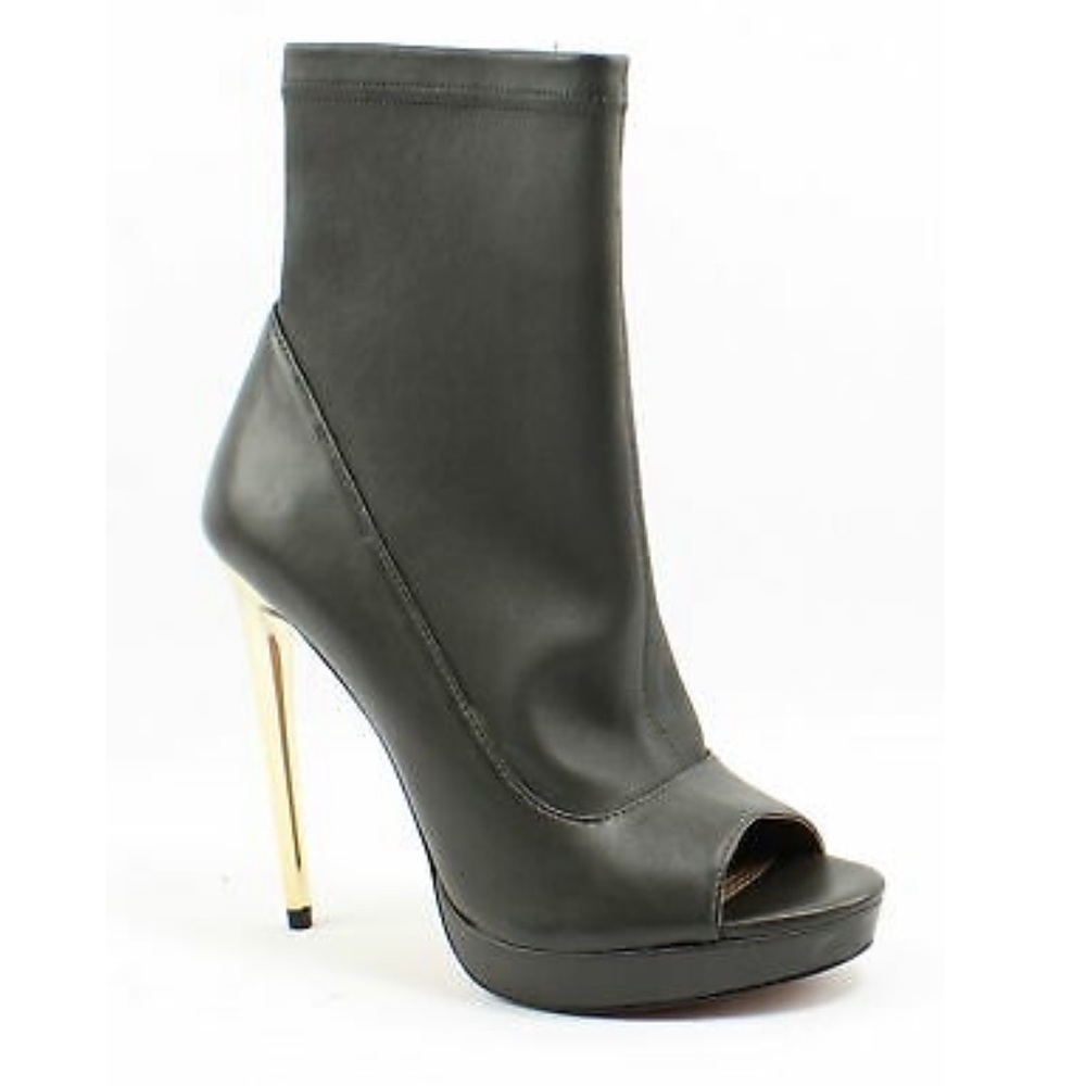 BCBGMAXAZRIA LEATHER PLATFORM HEEL BOOTIE